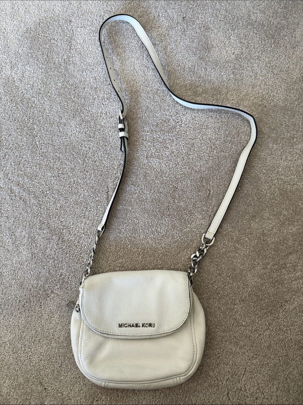 Michael Kors white Leather Crossbody with Chain-Accent Strap